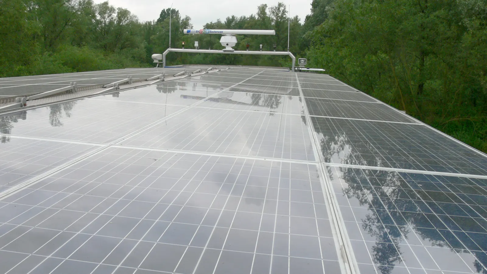 Daken met zonnepanelen in Dordrecht